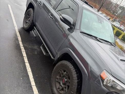 Used 2024 Toyota 4Runner TRD Off-Road Premium w/ Moonroof Package image 5