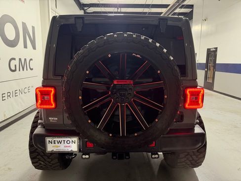 Used 2022 Jeep Wrangler Unlimited Sahara w/ LED Lighting Group image 34