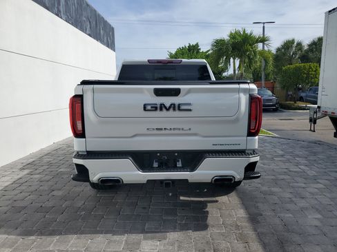 Used 2024 GMC Sierra 1500 Denali Ultimate AWD/4WD image 5