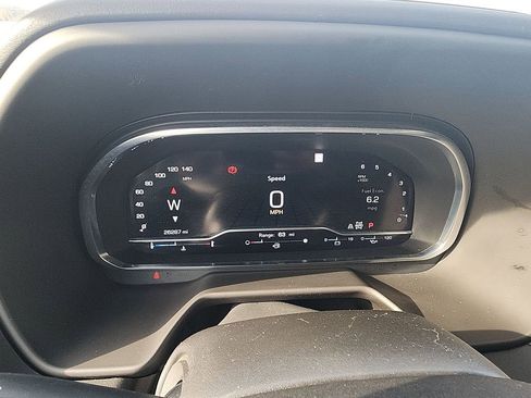 Used 2022 GMC Yukon SLT w/ SLT Luxury Package image 15