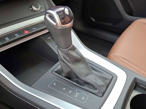 Certified 2022 Audi Q3 2.0T Premium Plus w/ Premium Plus Package image 12