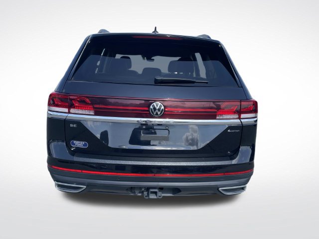 Used 2025 Volkswagen Atlas SE AWD/4WD image 4