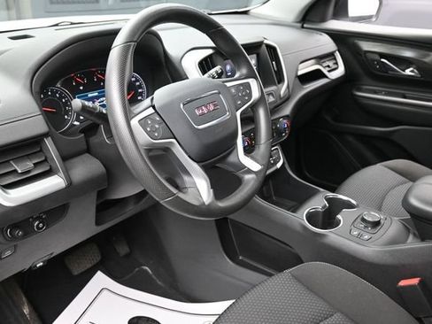 Used 2023 GMC Terrain SLE w/ Driver Convenience Package FWD image 14