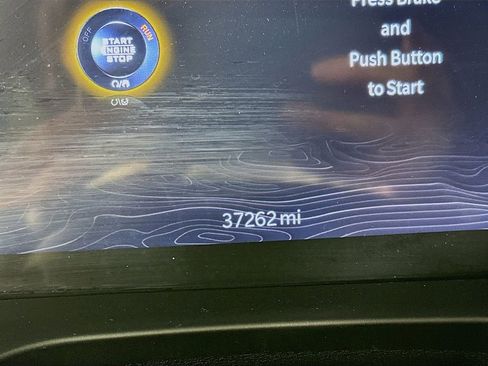 Certified 2024 Jeep Grand Cherokee L Limited w/ Luxury Tech Group II image 21