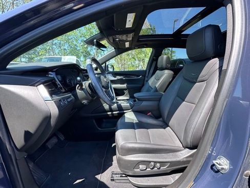 Used 2024 Cadillac XT5 Premium Luxury w/ Technology Package AWD/4WD image 26