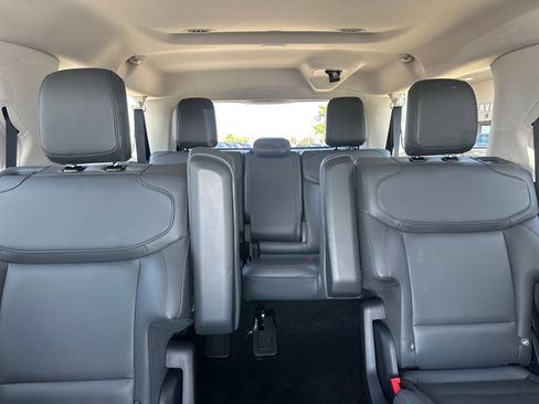 New 2025 Ford Expedition Max Active image 31