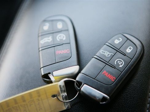Used 2022 Dodge Durango GT RWD image 27
