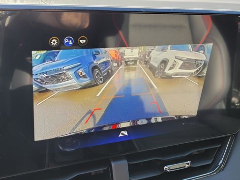 Used 2026 Chevrolet Equinox RS w/ LPO, Floor Liner Package image 9