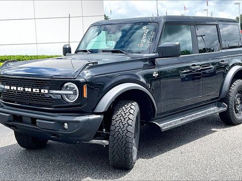 New 2026 Ford Bronco Outer Banks AWD/4WD image 2