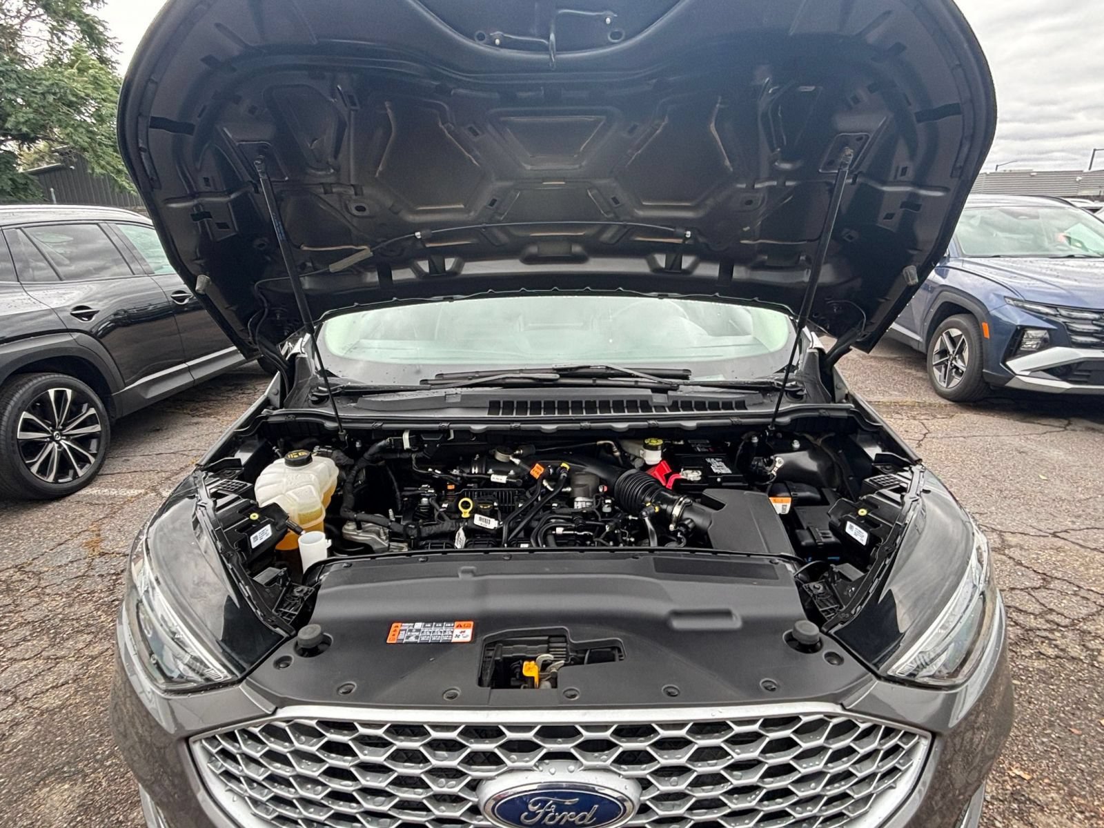 Used 2024 Ford Edge SEL AWD/4WD image 30