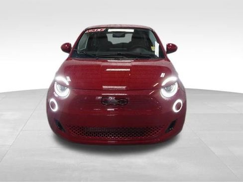 New 2024 FIAT 500 e (RED) image 7
