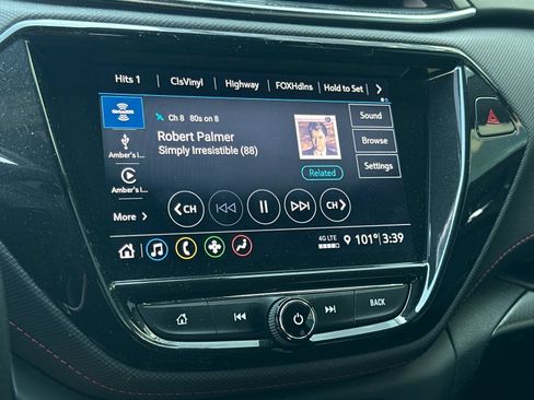 Used 2021 Chevrolet TrailBlazer RS w/ Technology Package AWD/4WD image 16