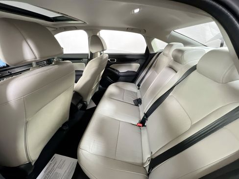 Used 2022 Honda Civic Touring image 24