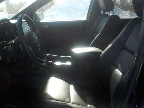 Used 2025 Dodge Durango GT image 8