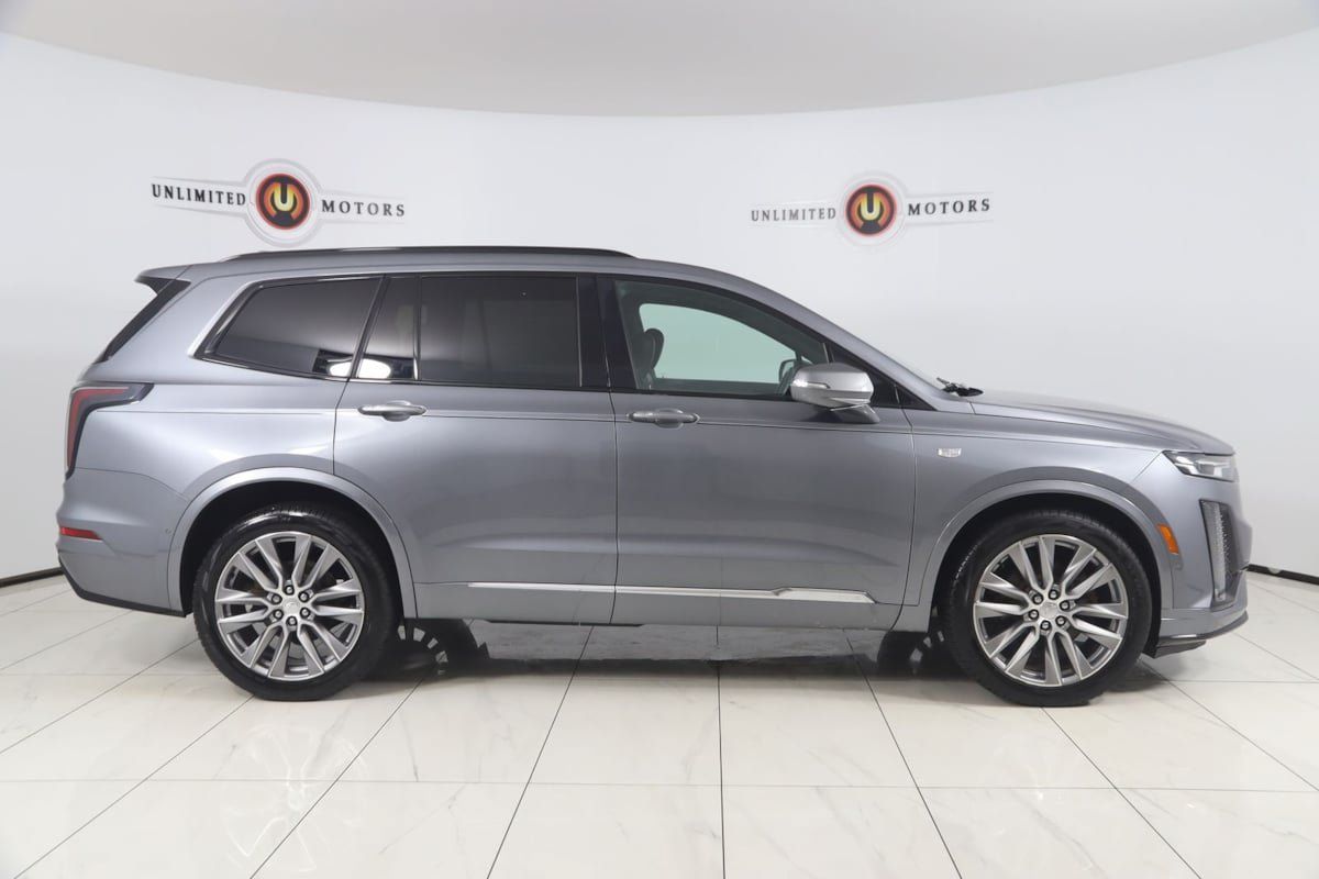 Used 2020 Cadillac XT6 Sport AWD/4WD image 2