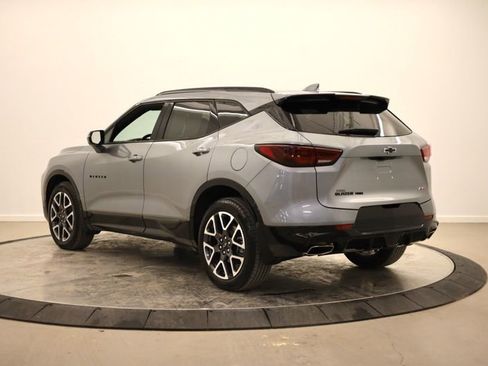 Used 2025 Chevrolet Blazer RS w/ Driver Confidence II Package image 5
