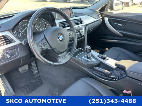 Used 2018 BMW 320i Sedan image 20