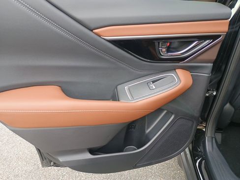 Certified 2022 Subaru Outback Touring w/ Popular Package #2 image 15