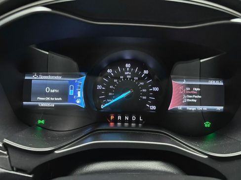 Used 2019 Ford Fusion SE FWD image 38