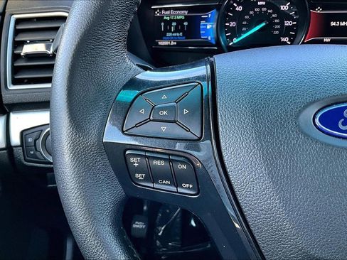 Used 2017 Ford Explorer XLT w/ Equipment Group 201A image 20