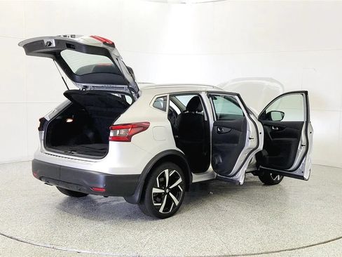 Used 2022 Nissan Rogue Sport SL AWD/4WD image 13
