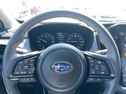 Certified 2025 Subaru Crosstrek 2.5i Limited w/ Popular Package #3A AWD/4WD image 8