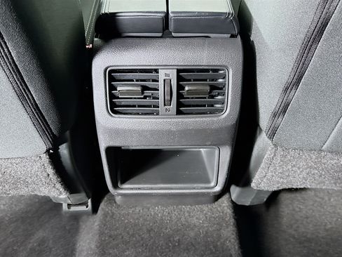 Used 2023 Nissan Rogue S AWD/4WD image 24