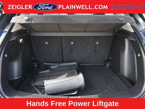 Used 2021 Buick Encore GX Essence w/ Advanced Technology Package AWD/4WD image 10