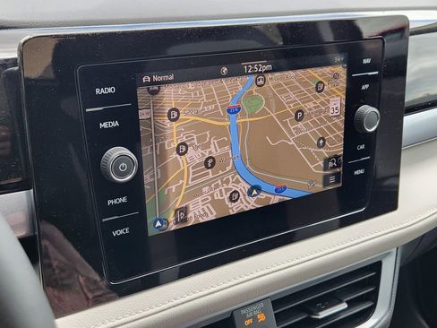 New 2026 Volkswagen Taos SEL AWD/4WD image 8