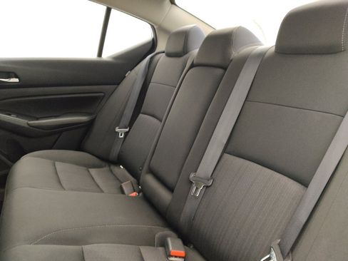 Used 2020 Nissan Altima 2.5 S FWD image 18