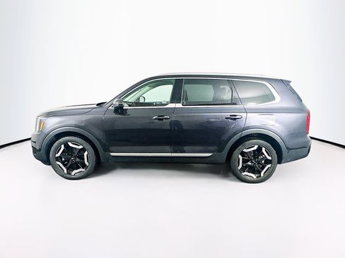 Used 2025 Kia Telluride S FWD image 4