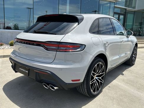 New 2025 Porsche Macan image 7