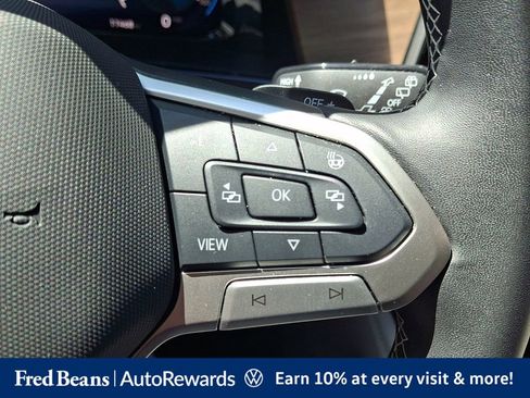 Certified 2025 Volkswagen Atlas SE AWD/4WD image 28