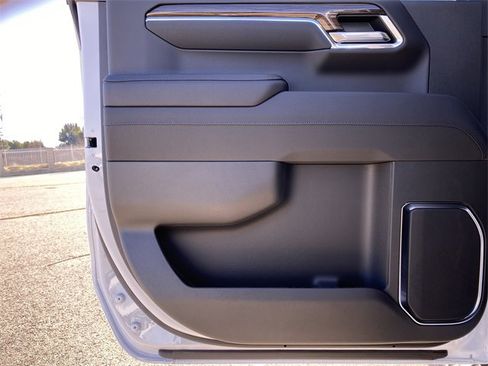 New 2026 Chevrolet Silverado 1500 LT image 27