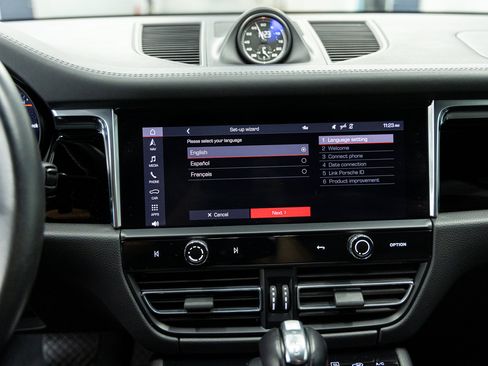 Used 2022 Porsche Macan S w/ Premium Package Plus AWD/4WD image 28