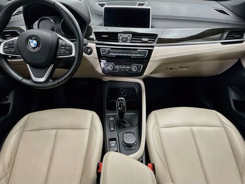 Used 2020 BMW X1 xDrive28i w/ Premium Package AWD/4WD image 13