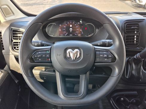 Used 2023 RAM ProMaster 2500 image 11