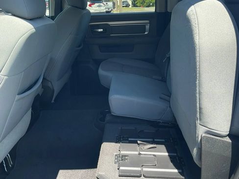 Used 2017 RAM 1500 Big Horn AWD/4WD image 23