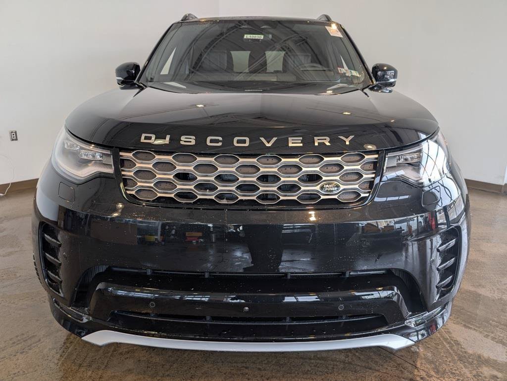 New 2026 Land Rover Discovery Limited Edition AWD/4WD image 2