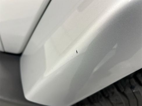 Used 2011 Jeep Wrangler Sahara image 28