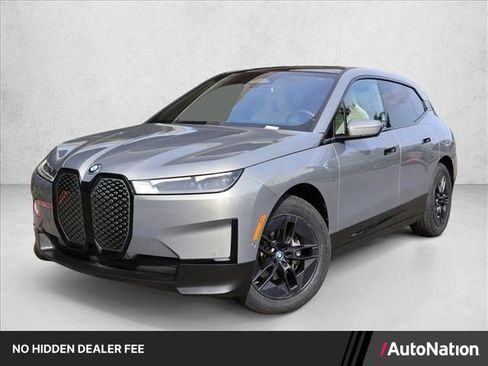 Certified 2023 BMW iX xDrive50 AWD/4WD image 1