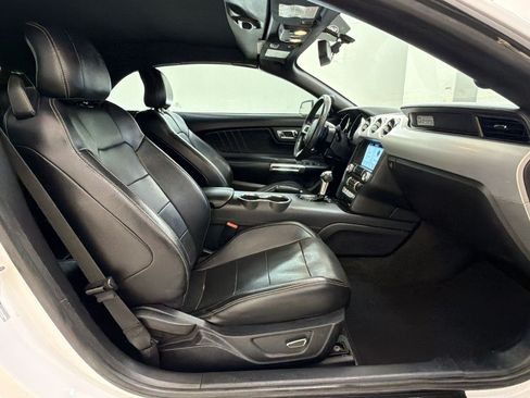 Used 2017 Ford Mustang GT Premium RWD image 22