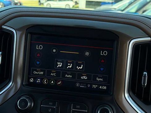 Used 2021 Chevrolet Silverado 1500 High Country w/ Z71 Off-Road Package AWD/4WD image 23