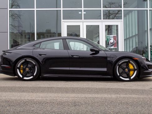 Used 2024 Porsche Taycan Turbo S w/ Premium Package AWD/4WD image 4