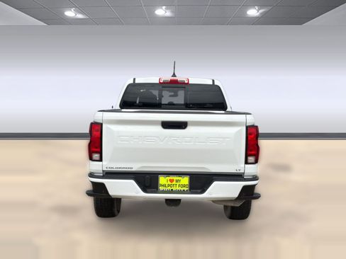 Used 2024 Chevrolet Colorado LT w/ LT Convenience Package AWD/4WD image 10