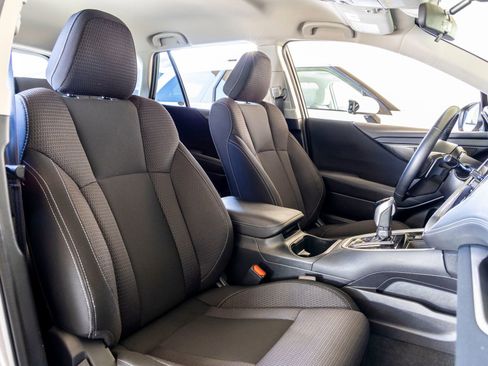 Used 2022 Subaru Outback Premium image 25