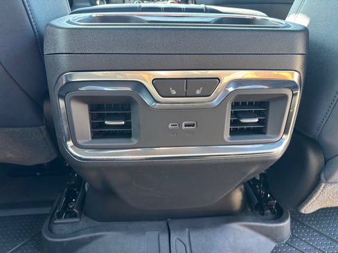 Used 2026 Chevrolet Silverado 1500 High Country AWD/4WD image 19
