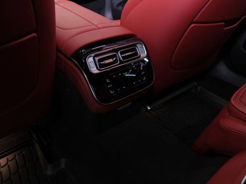 Used 2024 Mercedes-Benz S 63 AMG S image 43