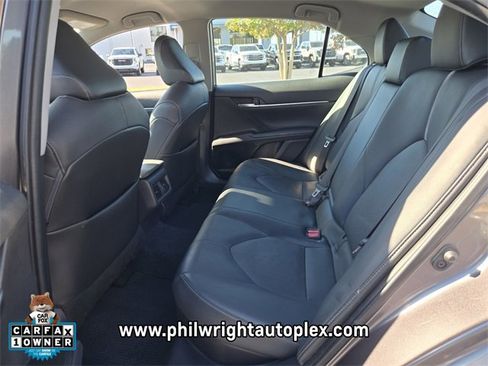 Used 2021 Toyota Camry XSE w/ Cold Weather Package image 8