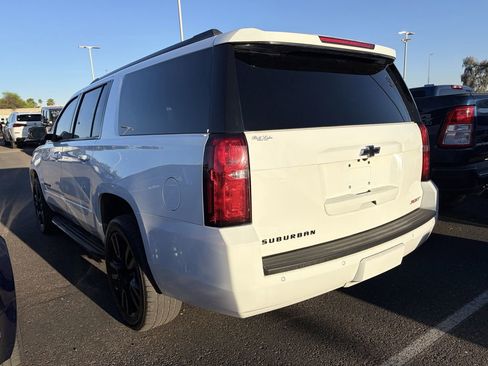 Used 2020 Chevrolet Suburban Premier image 9